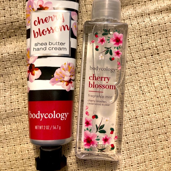 bodycology Other - Bodycology set - cherry blossom